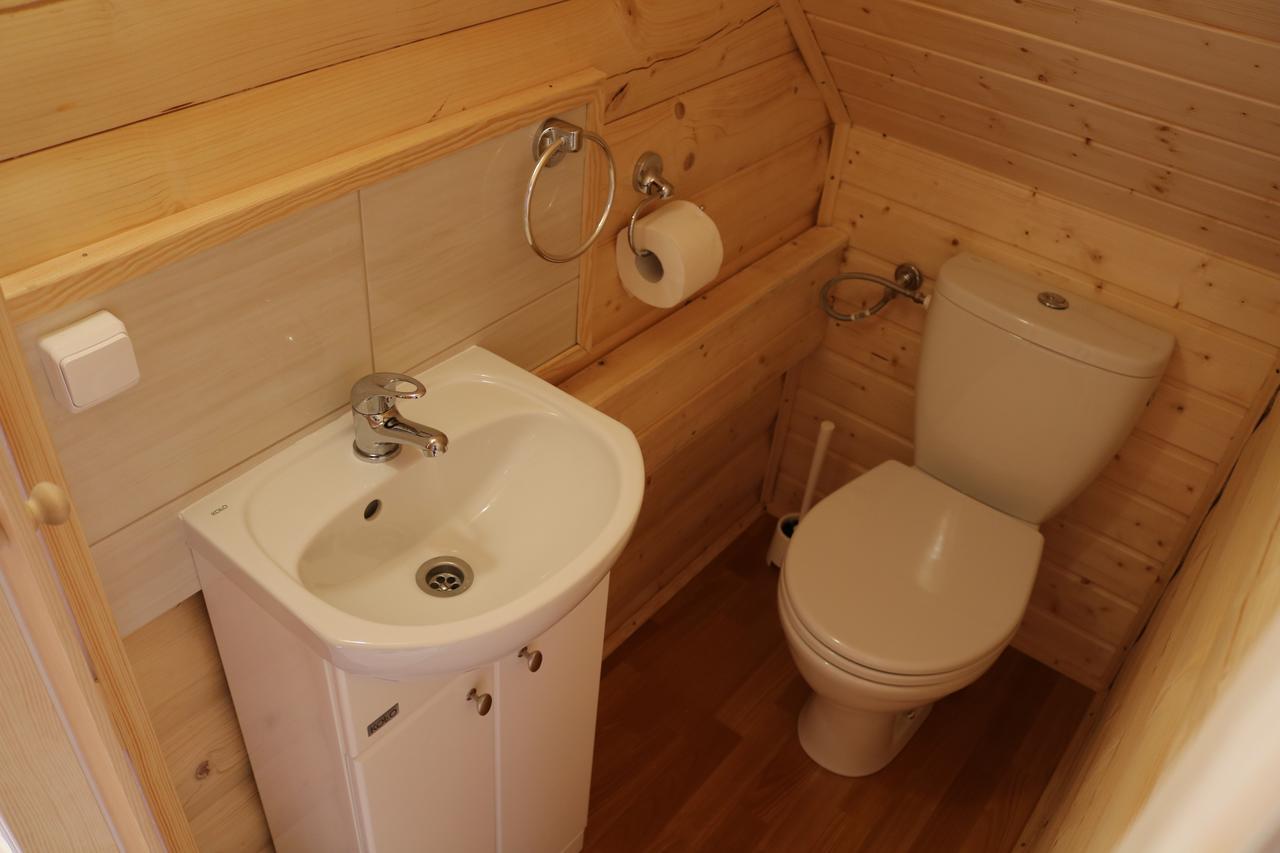Domek Z Bala Pod Zaglami Pobierowo Kültér fotó